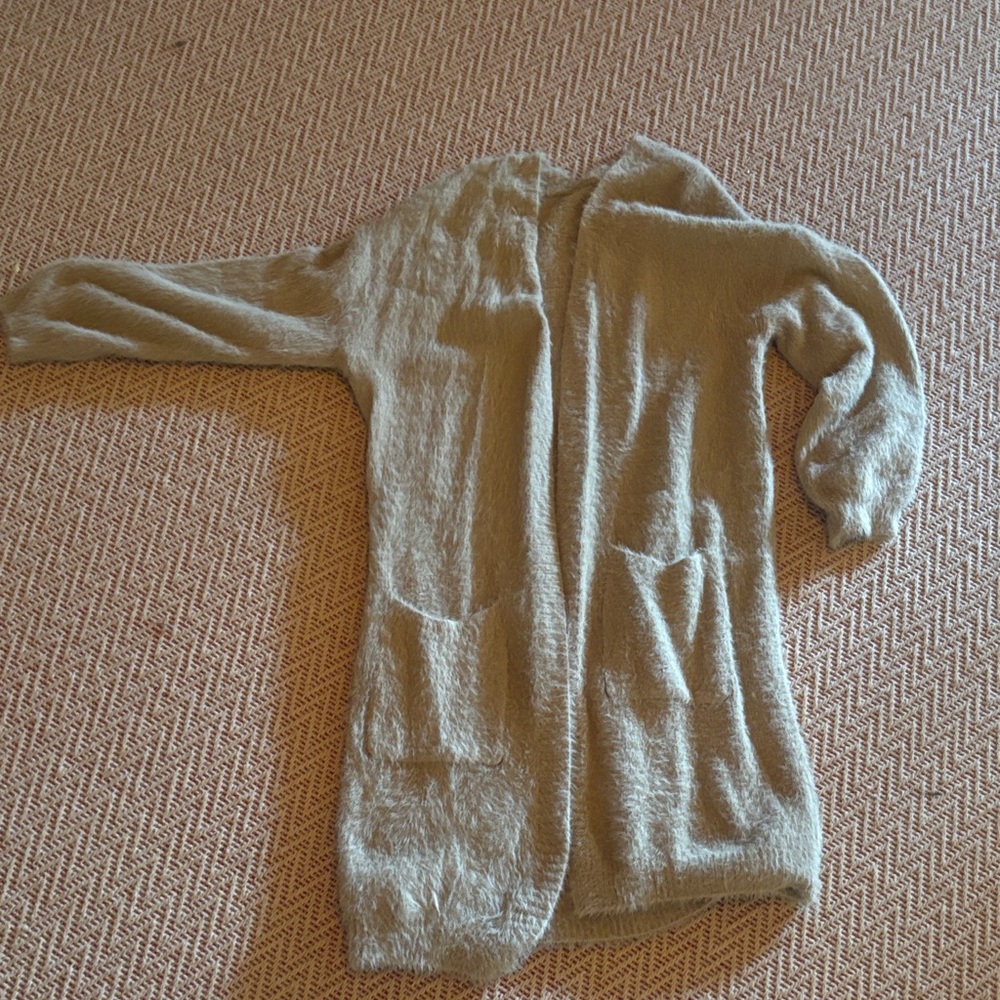 DAVI & DANI Cream Fuzzy Cardigan